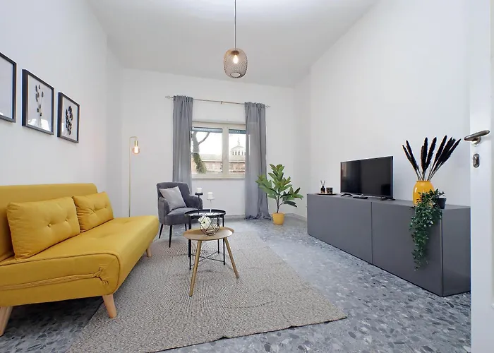 Carmens Flat By Domusdimore Rom